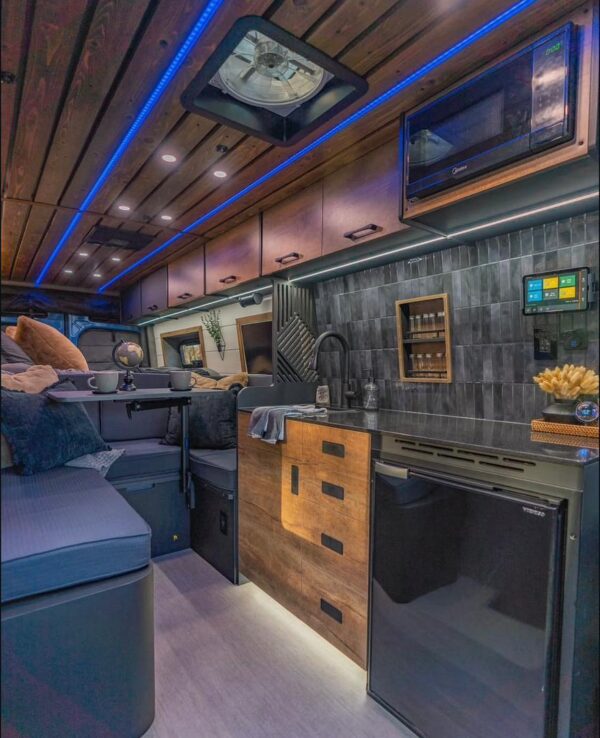 Shop Van “Baloo”