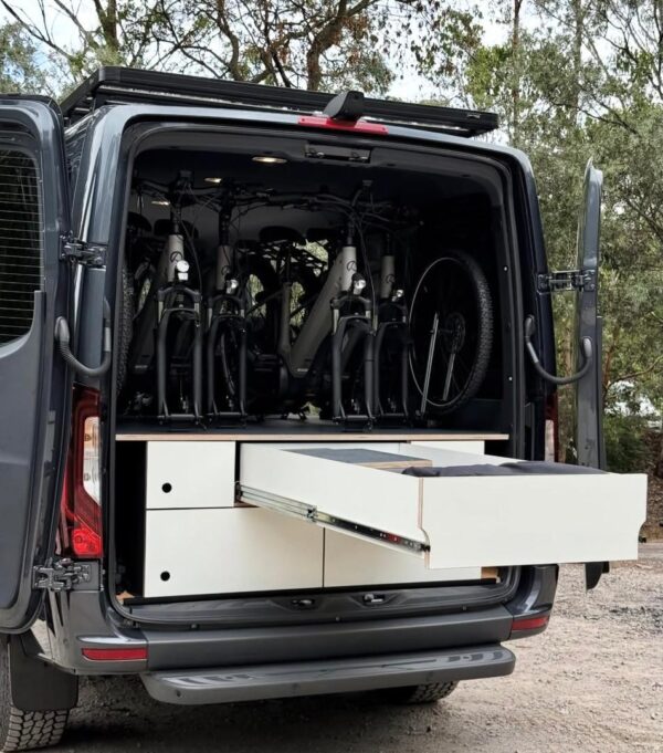 WhatsApp Image 2026-03-24 at 18.48.36 (1) Mercedes Sprinter 4x4 (2025/2026)