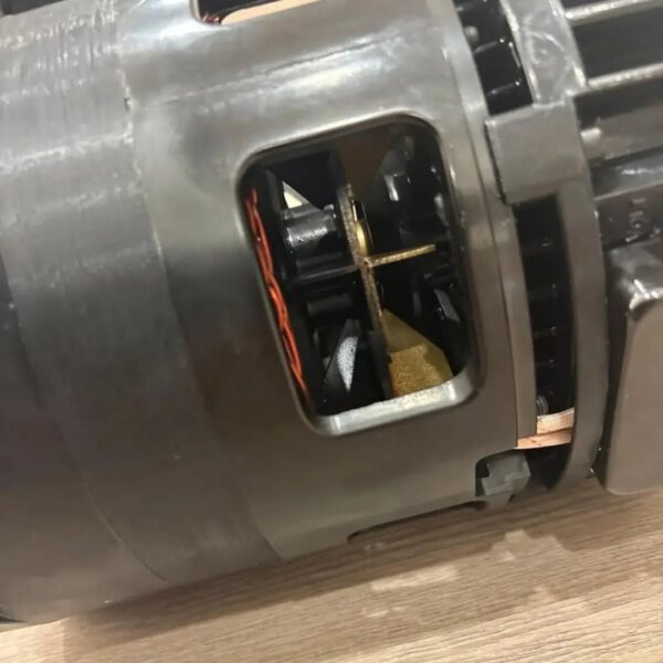 60 AMP alternator 24V – HMMWV / Humvee – Rino - Hummer H1