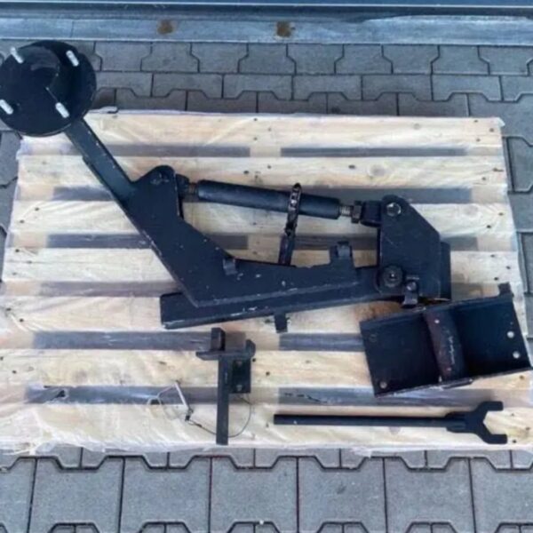 Hmmwv Humvee spare tire holder / Rhino US Army