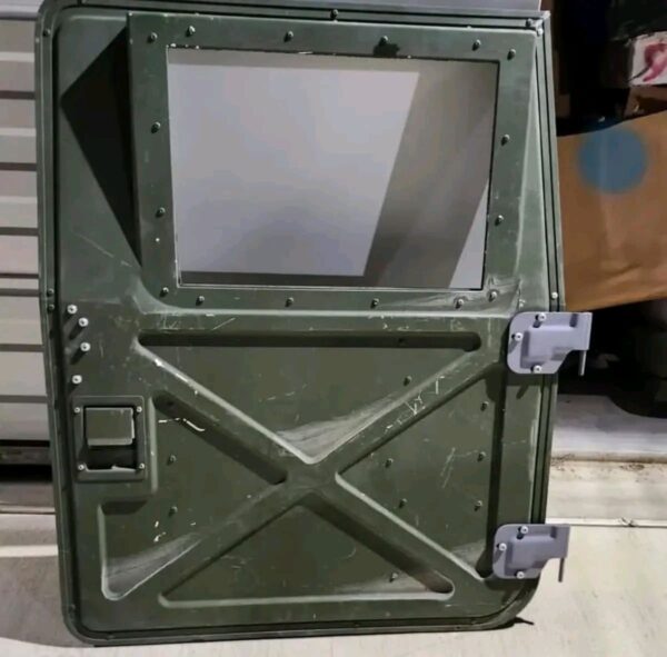 WhatsApp Image 2026-04-03 at 23.53.02 HMMWV new front passenger side x-door.