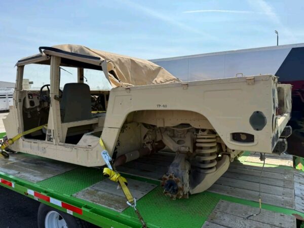 Humvee parts truck for sale still has 6.5 non turbo engine and drivetrain
